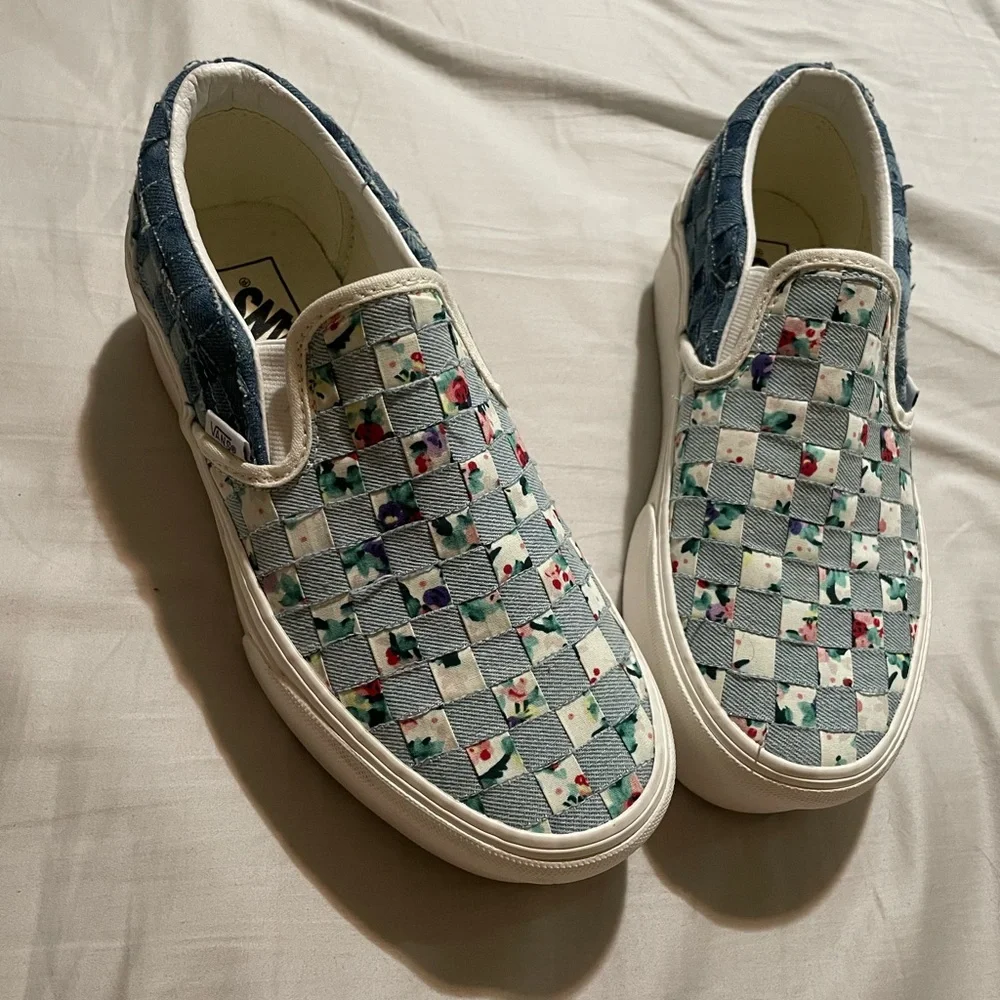 Platform Vans - Picture 2 of 3